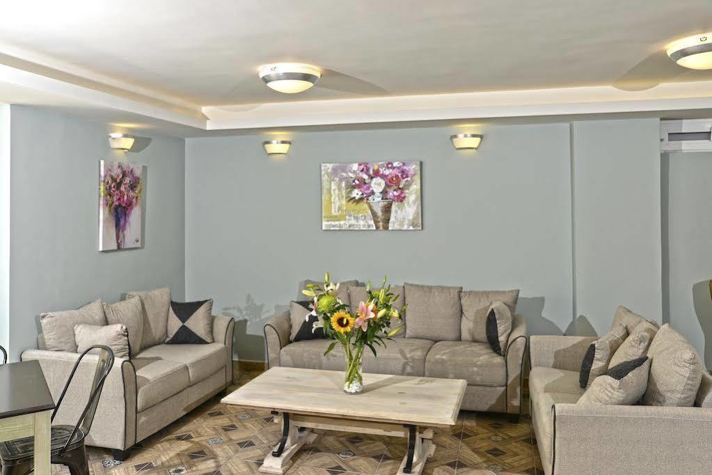 Princess Irini Sea Front Aparthotel Rethymno  Ngoại thất bức ảnh